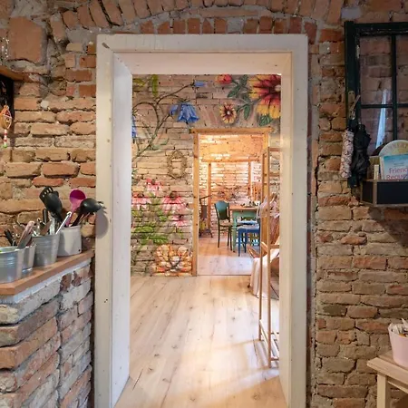 At The Folklore Διαμέρισμα *