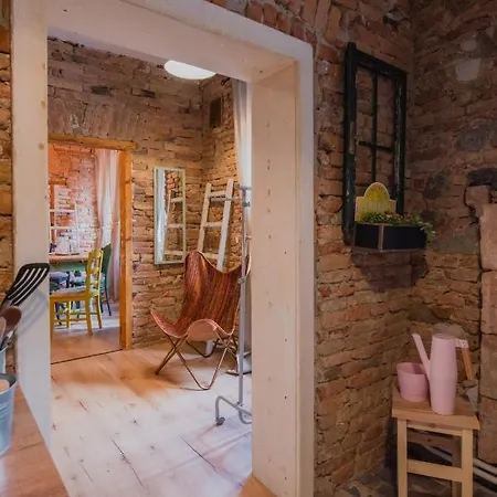 At The Folklore Apartmán Bratislava