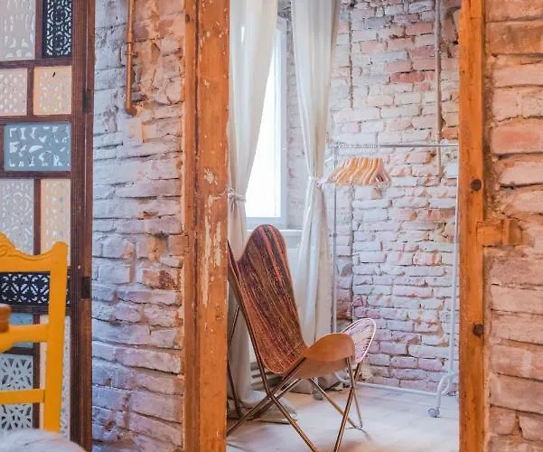 At The Folklore ブラチスラヴァ